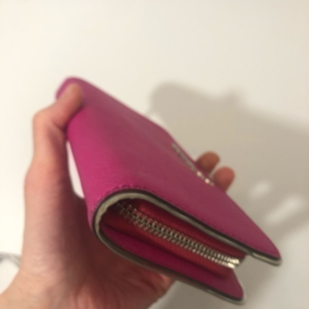 Michael kors pink wallet zipper - Picture 2 of 10